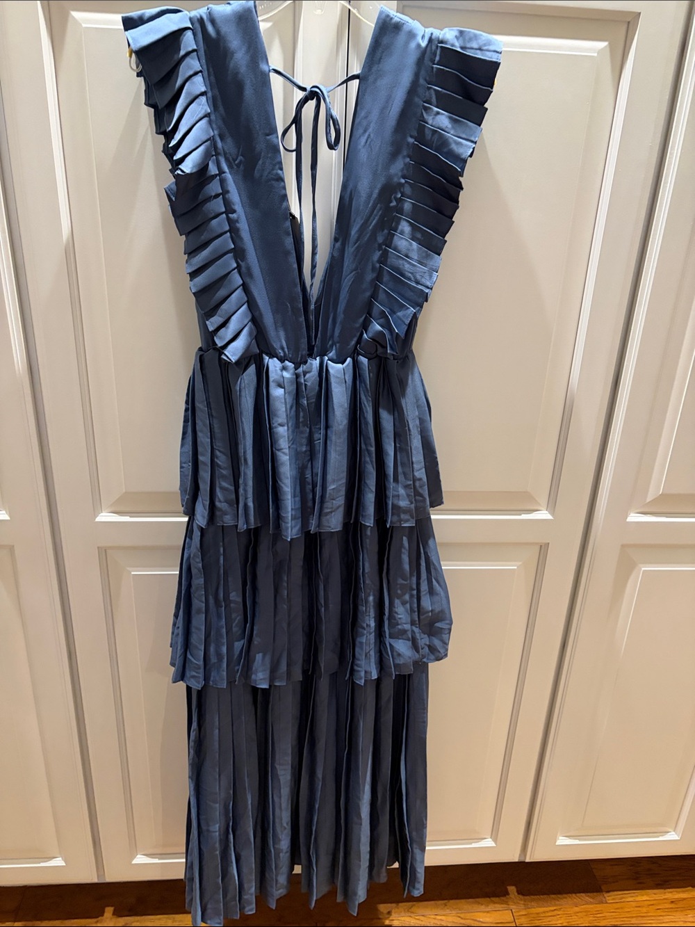 Strut & Bolt - Deep Blue Ruffled Tiered V-Neck Maxi Dress - Picture 2 of 8
